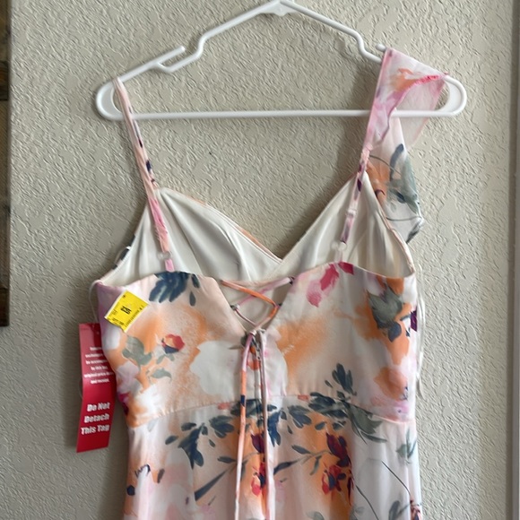 Long flower dress for prom - Picture 5 of 8